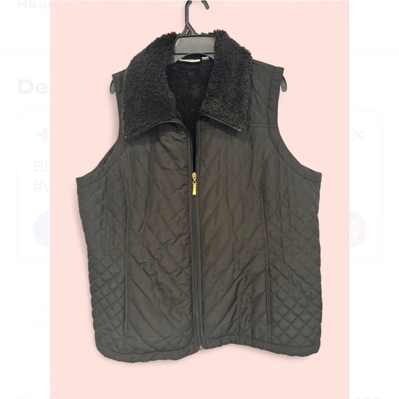 Vest Black Quilted with Faux Fur Collar - Picture 2 of 4